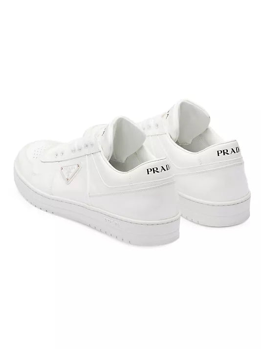 Prada  Zapatillas de charol